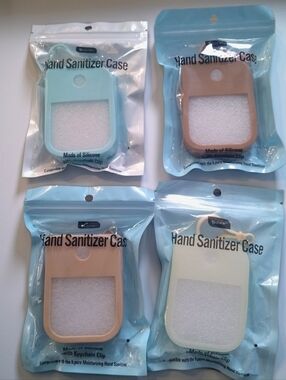 🆓Hand Sanitizer Case & Keychain Clip- With Purchase Of Sanitizer🆓